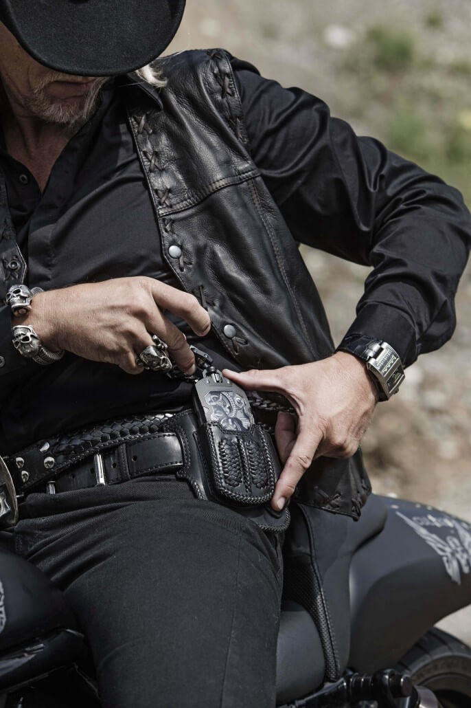 Urwerk UR-1001 Zeit Device Goes ‘Easy Rider’ (With Video) – Reprise