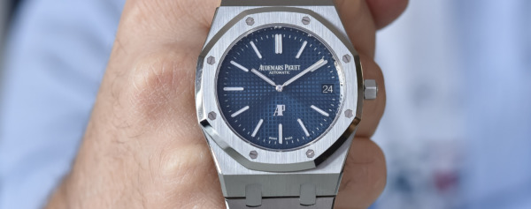Introducing – The New Audemars Piguet Royal Oak Jumbo Extra-Thin 16202ST to Replace the 15202ST (Video & Live Pics)