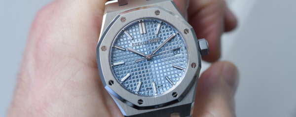 Introducing – The New Face of the RO with Updated Audemars Piguet Royal Oak 37mm and Chronographs 38mm & 41mm (Live Pics)