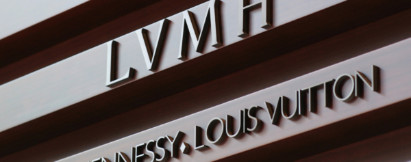 Industry News – Luxury Giant LVMH Reports Record Revenues for the Year 2021