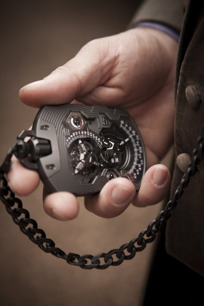 URWERK presents the UR-1001 Zeit Device Über Complication