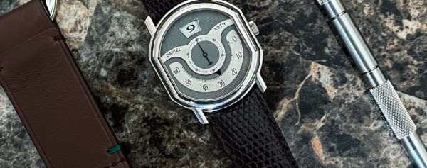 The Collector’s Series – @watchfoodwithme Draws Us into the Cocoon of his Daniel Roth Papillon