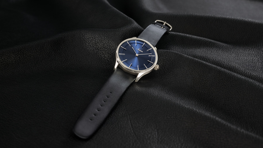 Sophisticatedly Silver: Sinn Spezialuhren Introduces Model 1739 Ag B