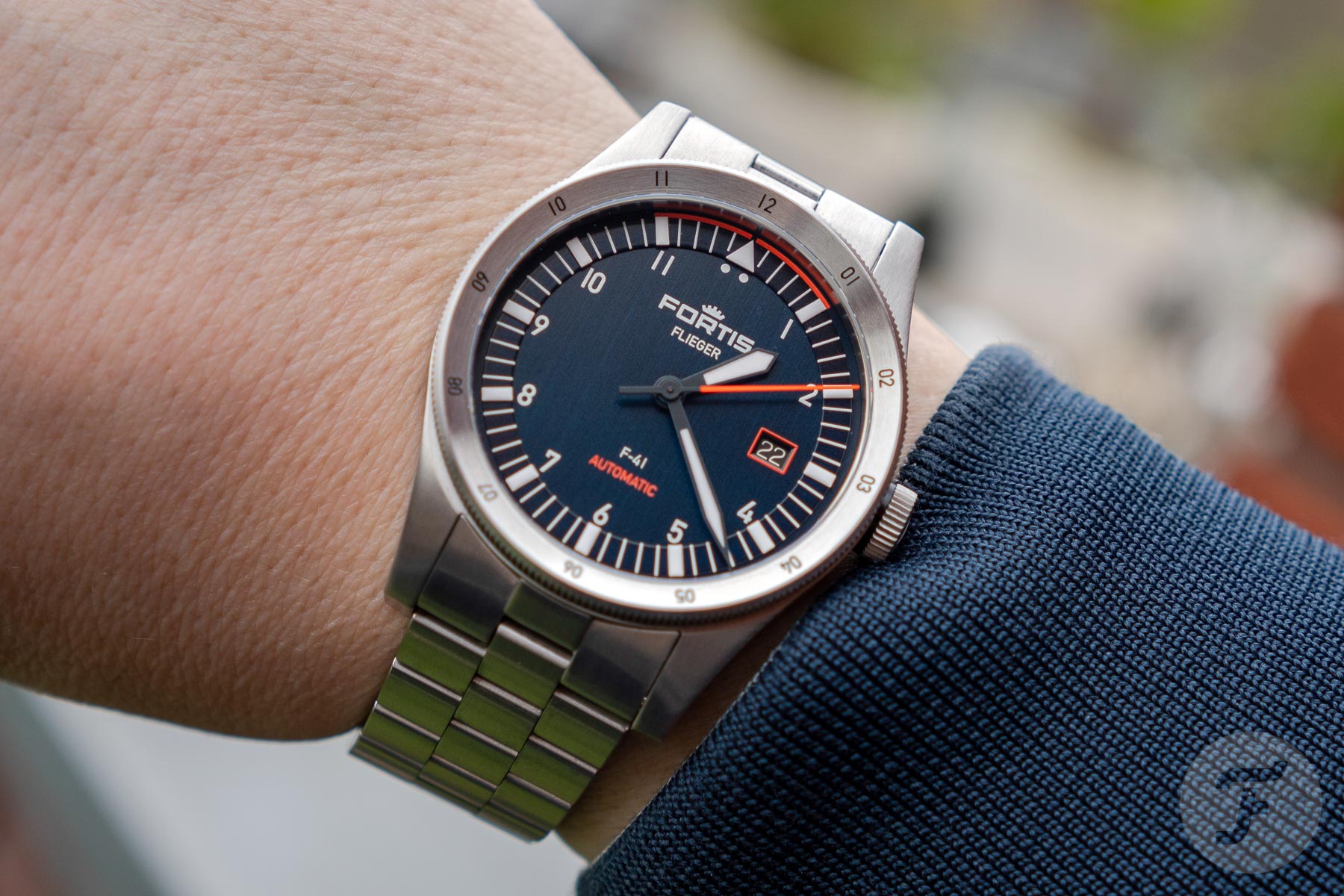 Hands-On: The Fortis Flieger F-41 Midnight Blue On Block Bracelet