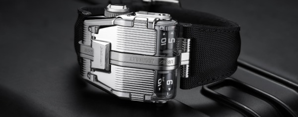 Introducing – The URWERK UR-112 Aggregat Odyssey, Now in Gleaming Titanium and Steel