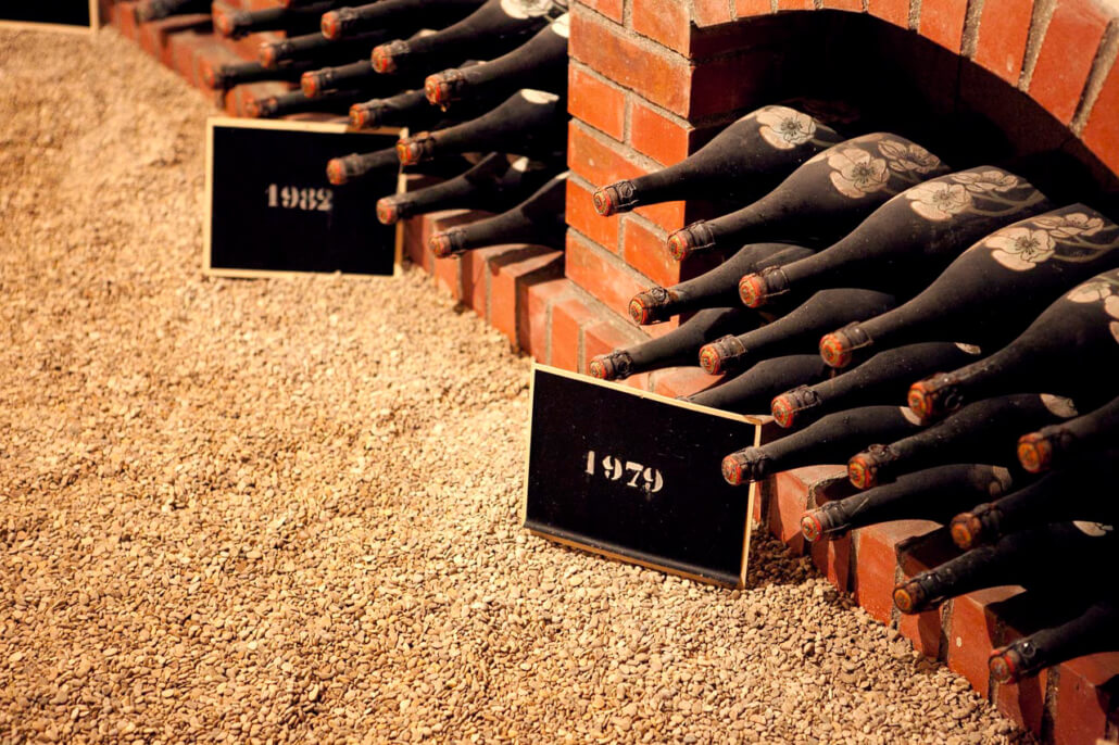 How Long Can We Age Champagne, Should We Age Champagne, And Is Late Disgorged Or Aged On Cork Best? – Reprise