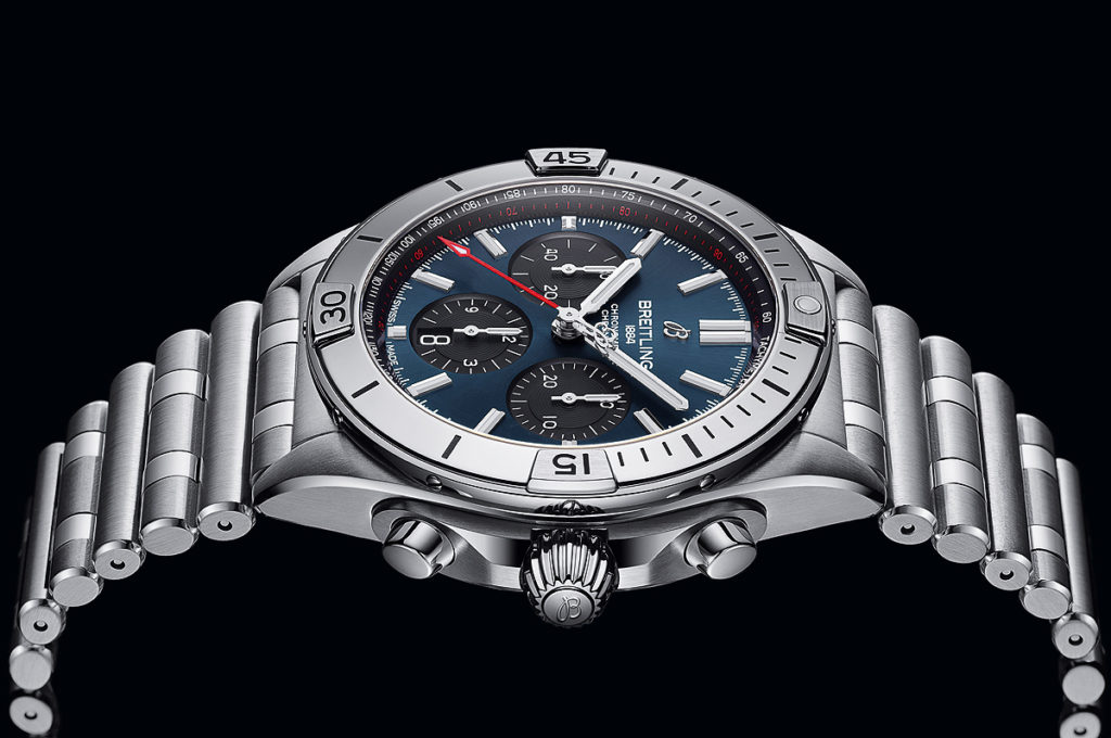 Universal Genius: Reviewing the Breitling Chronomat B01 Chronograph 42