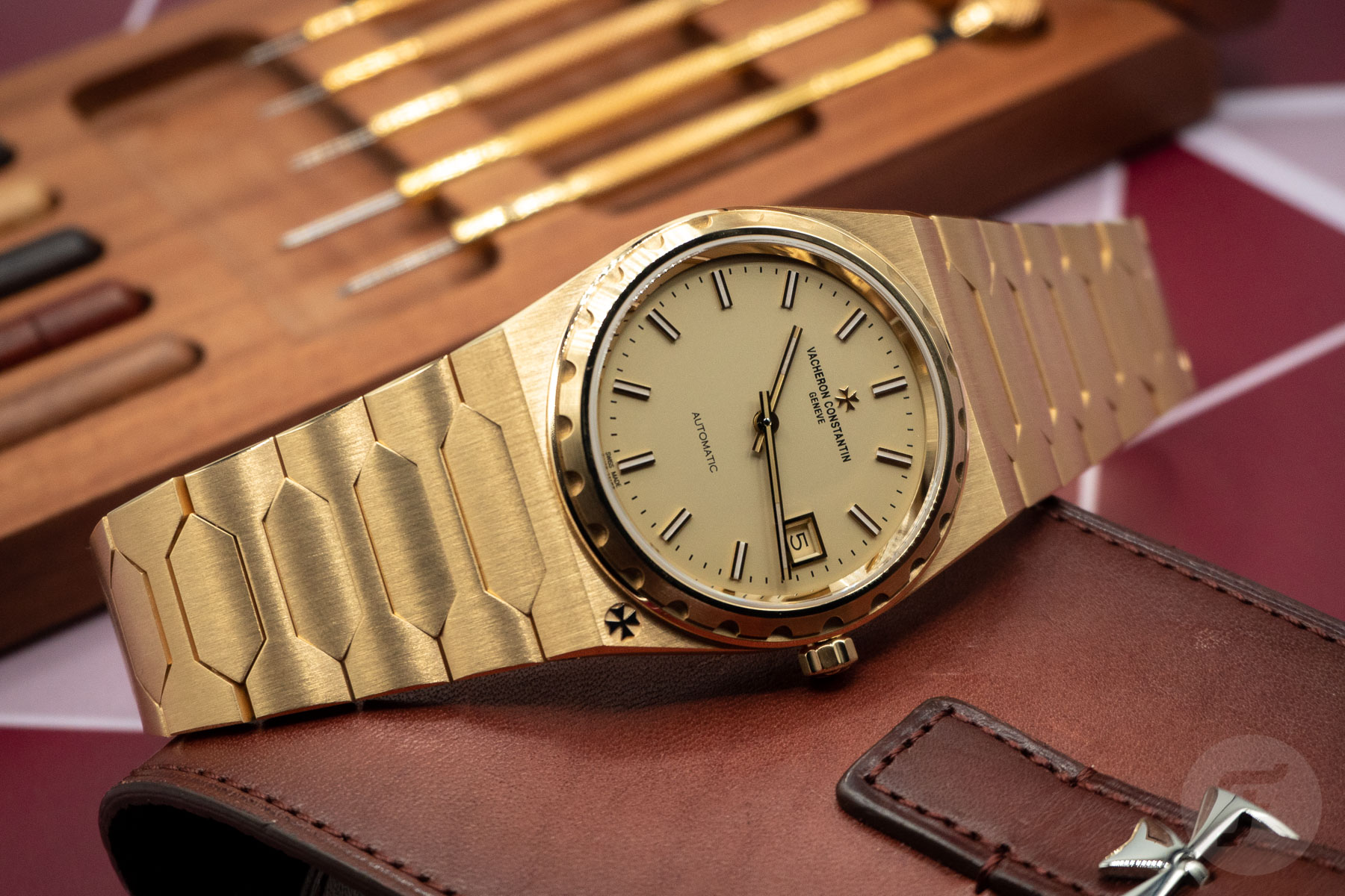 The Best Gold Watches Of 2022 Thus Far — Vacheron Constantin, Cartier, Rolex, And More