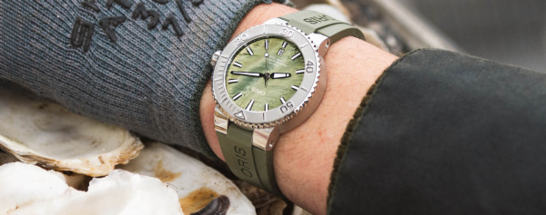 Introducing – The Oris Aquis Date New York Harbor Limited Edition Supports the Billion Oyster Project
