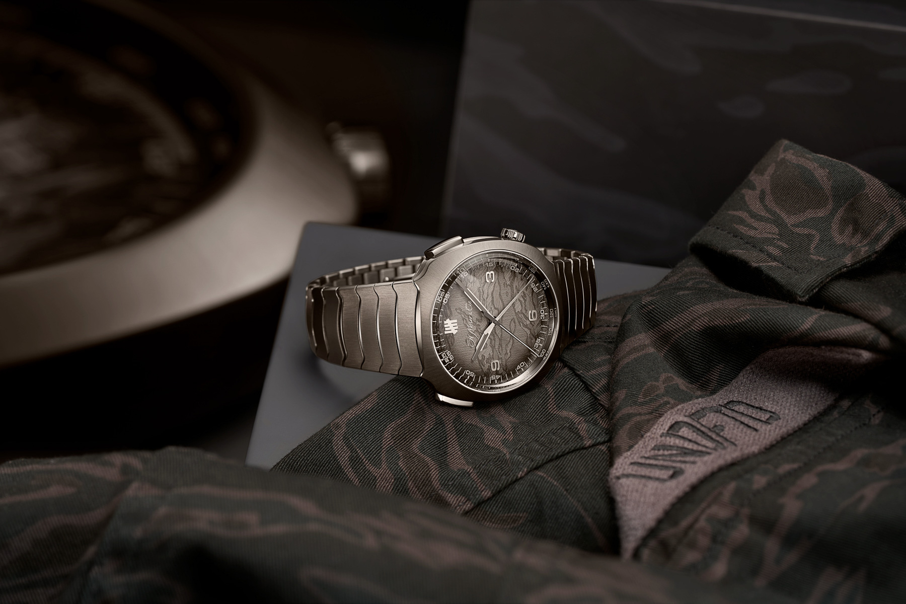 H. Moser & Cie. Introduces The Camo Streamliner Chronograph UNDEFEATED