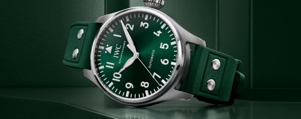 Introducing – The New Racing Green IWC Big Pilot’s Watch 43