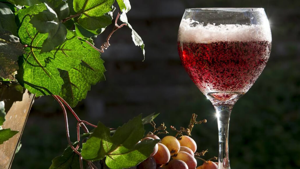 “Sparkling Burgundy,” Spurgles, Cold Duck From Detroit, Rene Pogel (Spell It Backwards), And Other Australian Oddities: If They Are Your Thing You’ll Never Regret It – Reprise