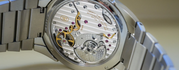 Buying Guide – 5 Luxury Sports Watches With Stunning Micro-Rotor Movements On Display