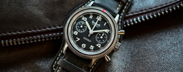 Introducing – The Hanhart 417 ES 1954, The Pilot’s Chrono now in 39mm (Live Pics & Price)