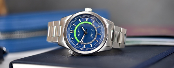Hands-on – The Compelling, Accessible And Travel-Ready… The New Batavi Geograaf