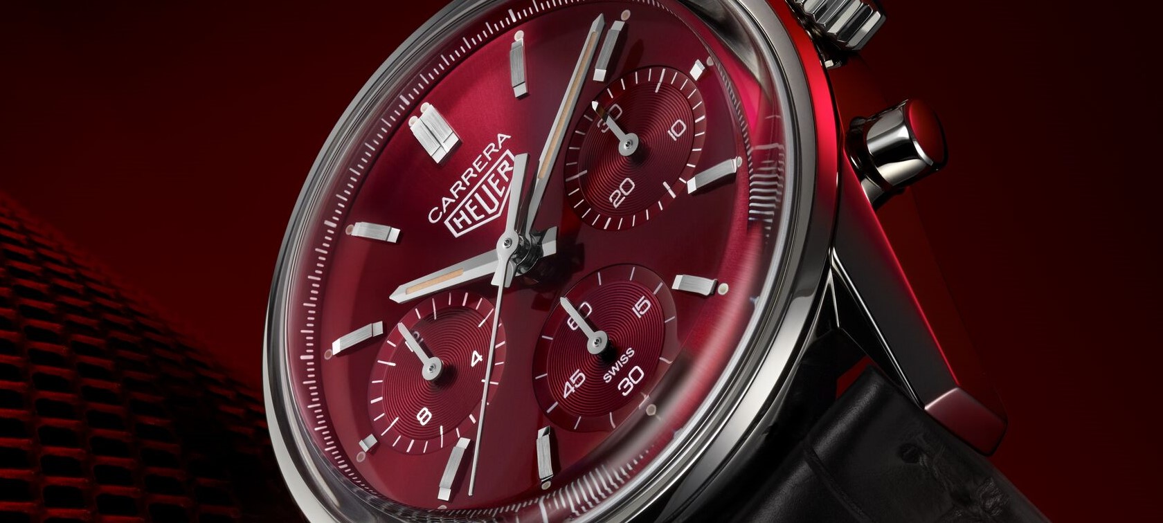 TAG Heuer Carrera Red Dial Limited Edition — Is This The “Best” Modern Carrera Yet?