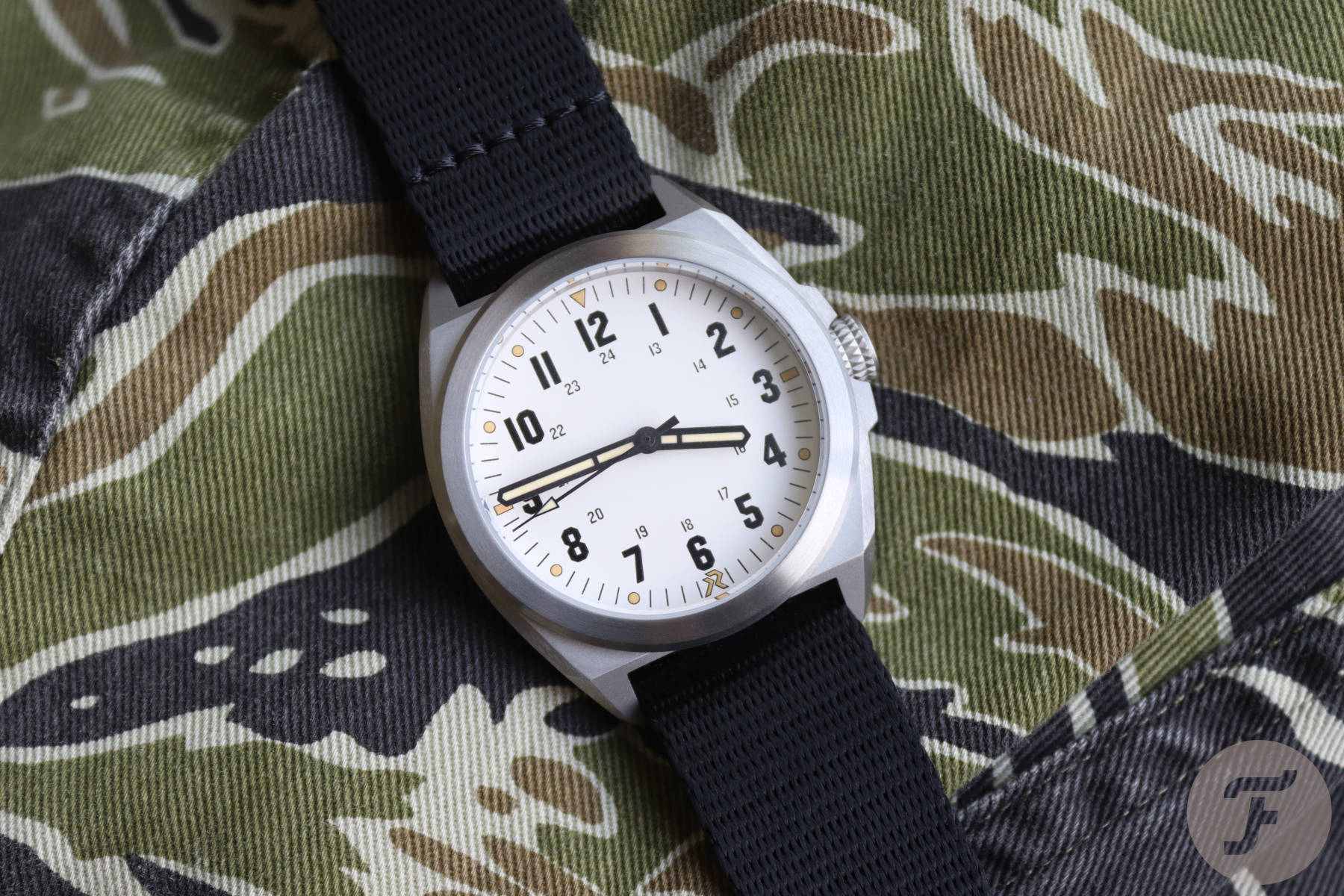 Hands-On With The RZE Valour Field 38 — A Modern Take On The Classic Field Watch Blueprint