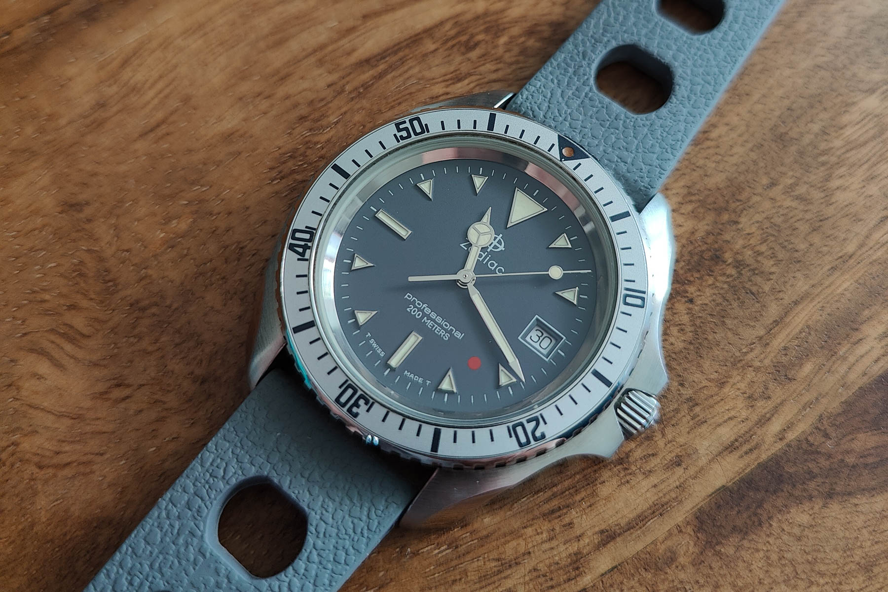 Dear Zodiac, Bring Back The Red Point Divers