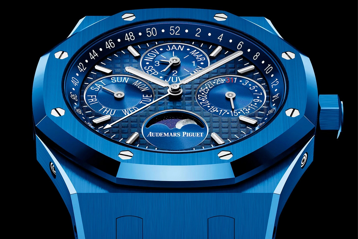 The New Audemars Piguet Royal Oak Perpetual Calendar Ref. 26579CS Is My Favorite Kind Of Blue