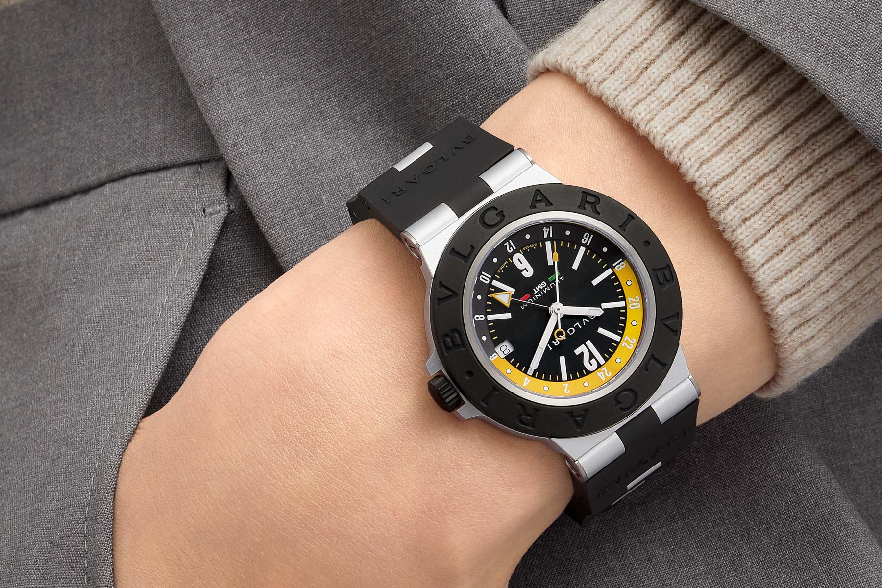 Bvlgari Aluminium Amerigo Vespucci GMT — A Robust And Lightweight Traveler’s Watch