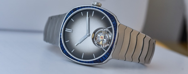 Hands-on – The H. Moser & Cie Streamliner Tourbillon Bucherer BLUE