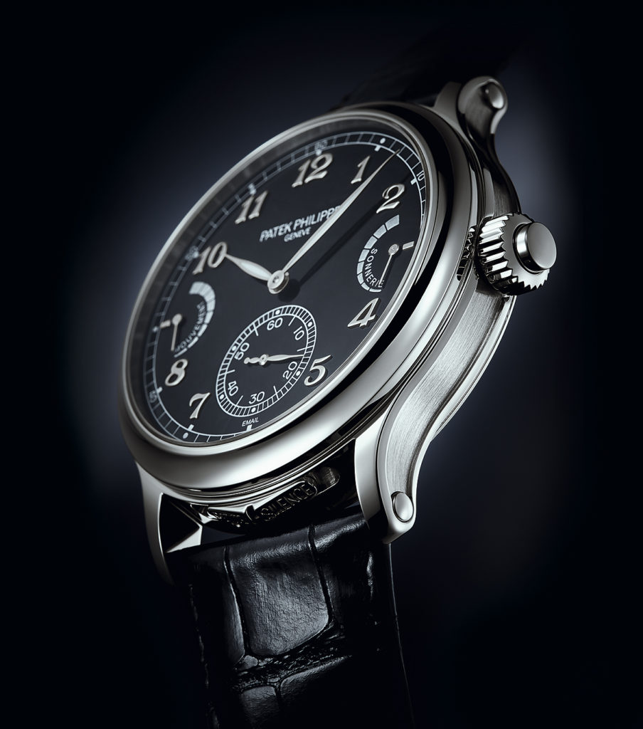 Striking Simplicity: Spotlighting the Patek Philippe Ref. 6301P Grande Sonnerie