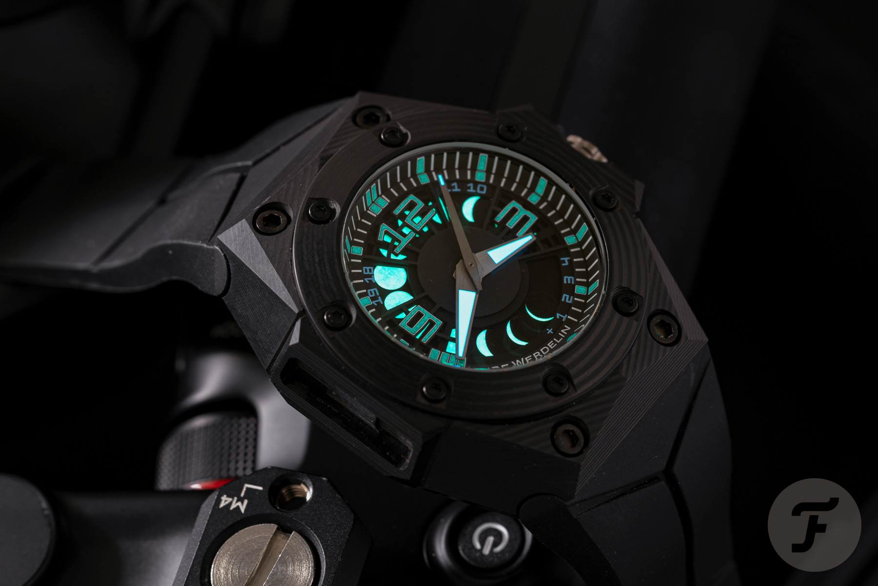 The Linde Werdelin Oktopus Moon 3DP Black Ink Is The Stealthiest Dive Watch Of This Year