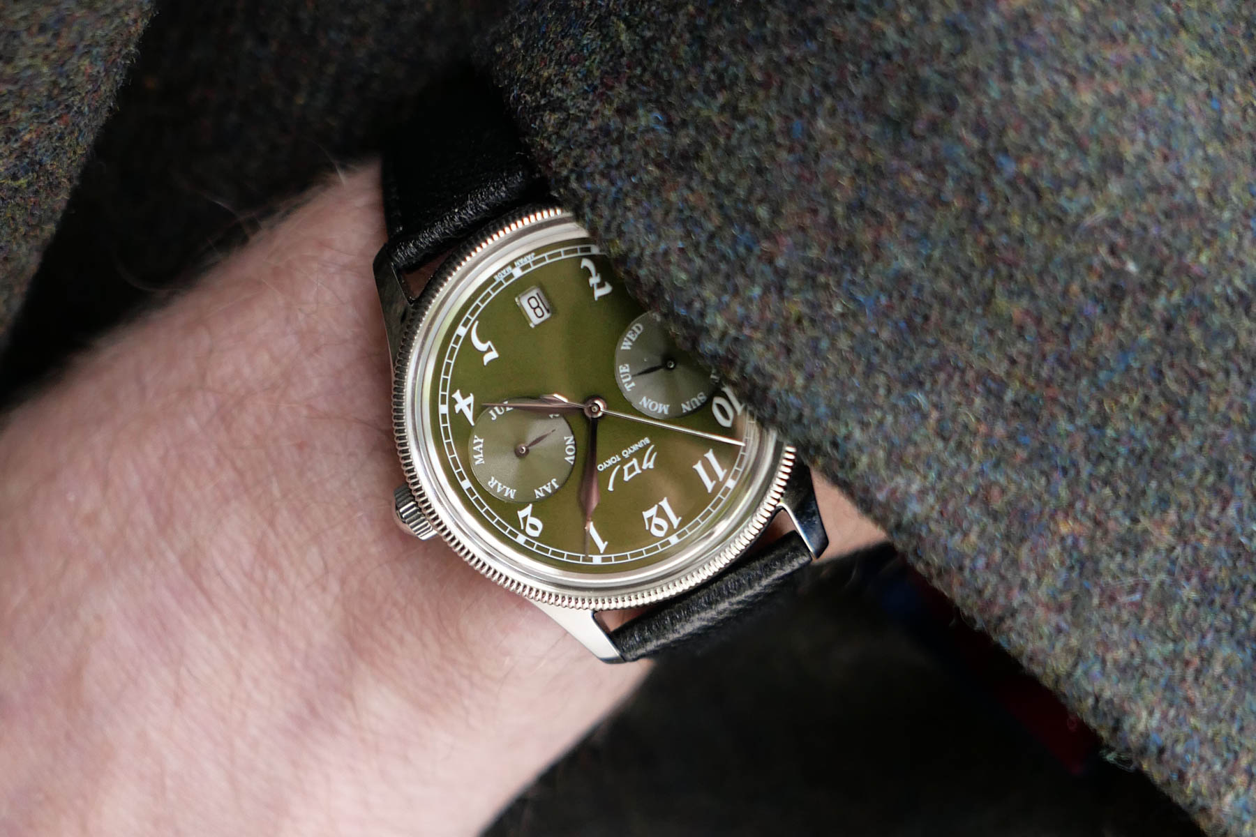 Hands-On With The Kurono Calendrier Type 1 Proves A Sweet-Sized Point