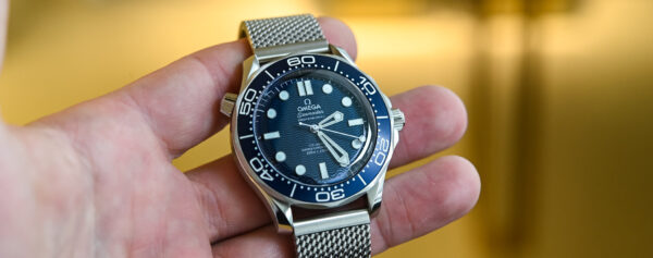 Hands-on – The New Omega Seamaster Diver 300M 60 Years Of James Bond (With A Cool Surprise On The Back)