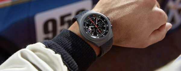 Introducing – The Porsche Design Chronograph 1 – 911 Dakar Rallye Design Edition
