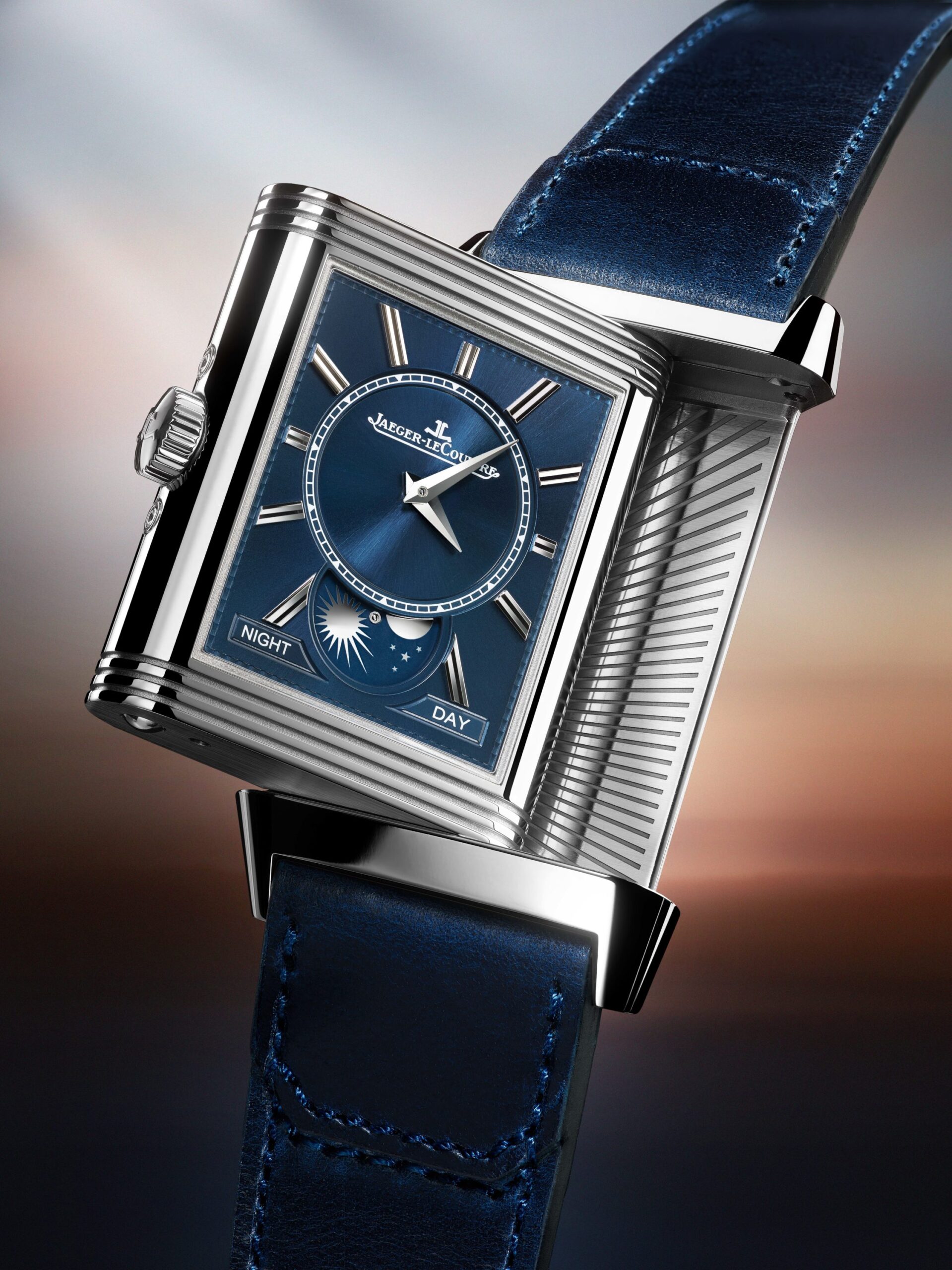 Jaeger-LeCoultre Drops New Version of the Reverso Tribute Duoface Calendar