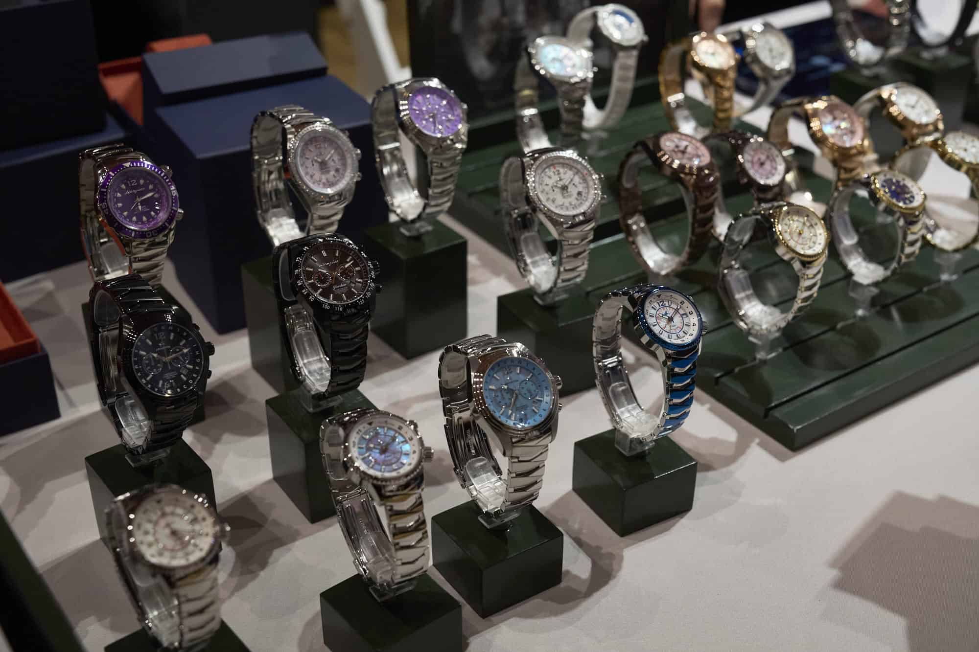 Diving, Racing, and Flying with the Adventurous Watches of the Abingdon Company