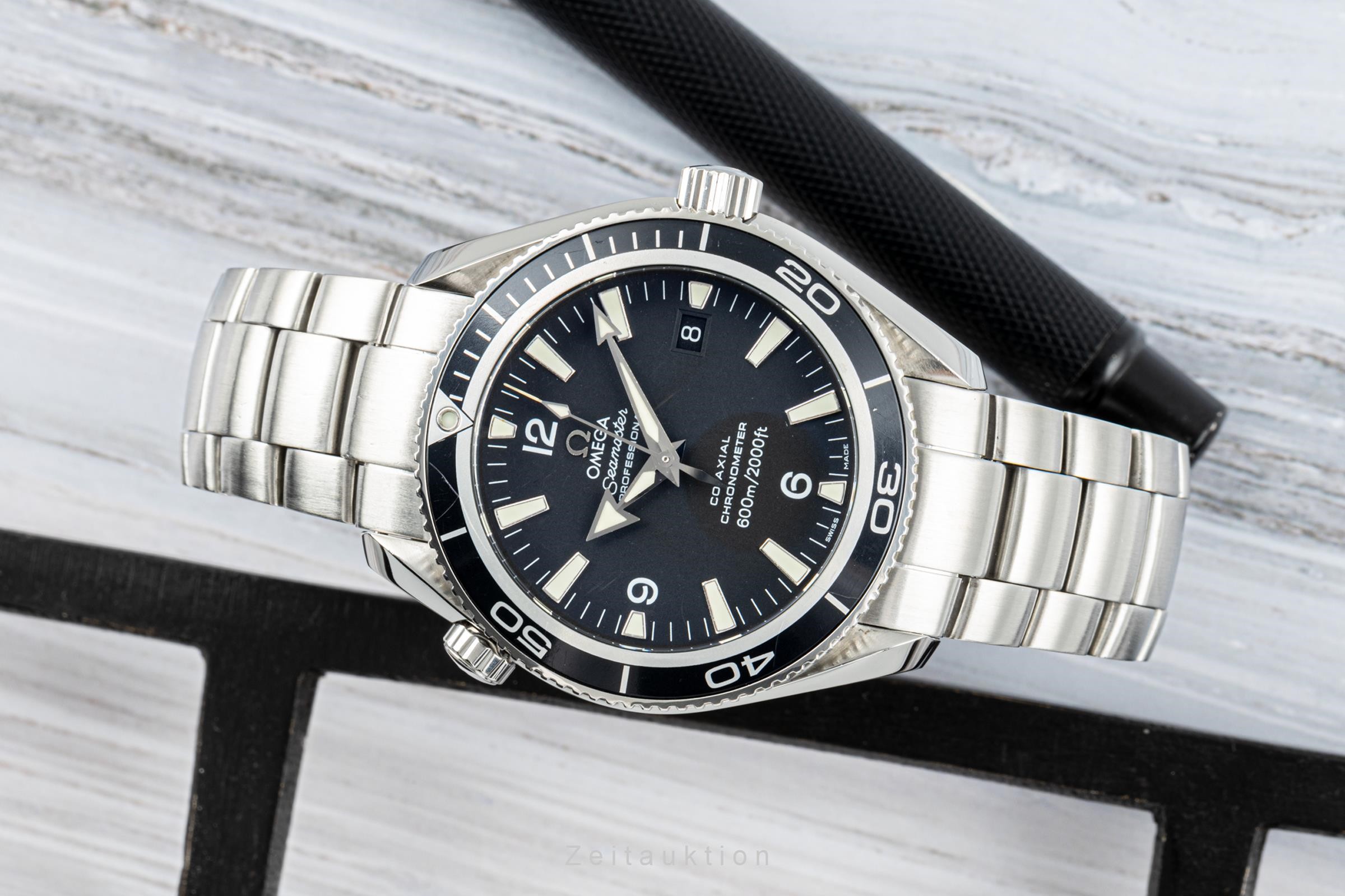 Pre-Owned Spotlight: Vintage And Modern James Bond Watches Starting At Under €1K