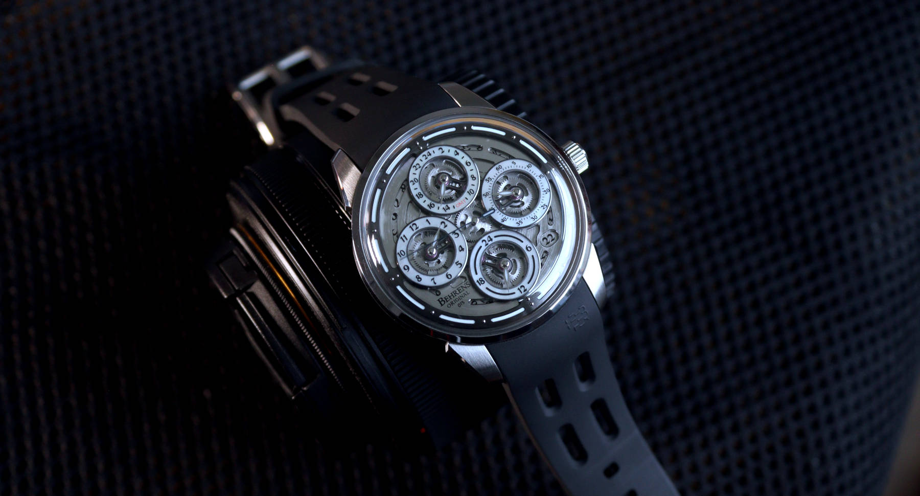 Hands-On With The Behrens B015 NaviGraph — A Real Space Oddity