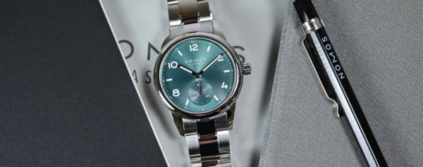 Video Review – The Compact & Cool Nomos Club Sport neomatik 37