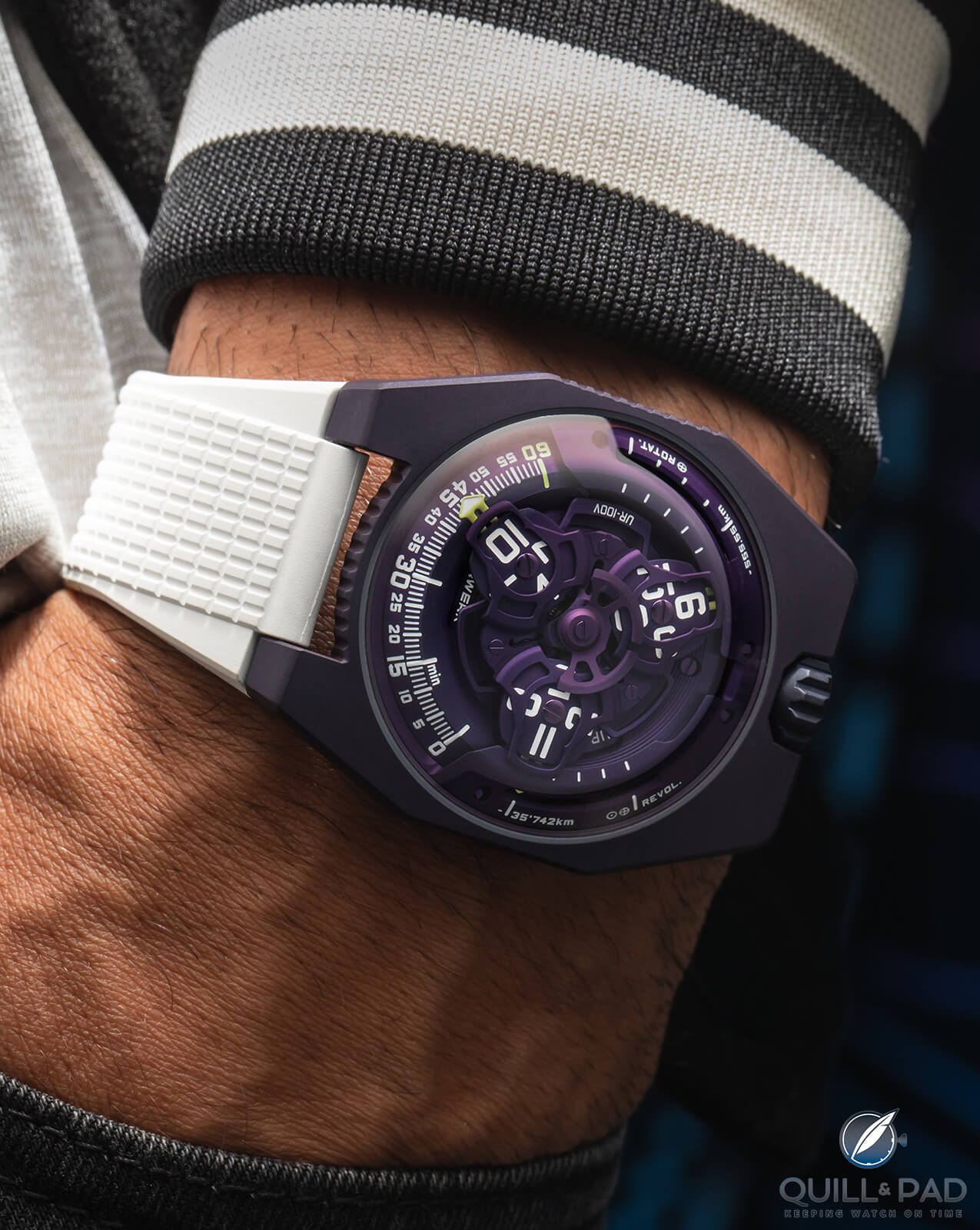 Urwerk UV-100V Ultraviolet: Start Wearing Purple!