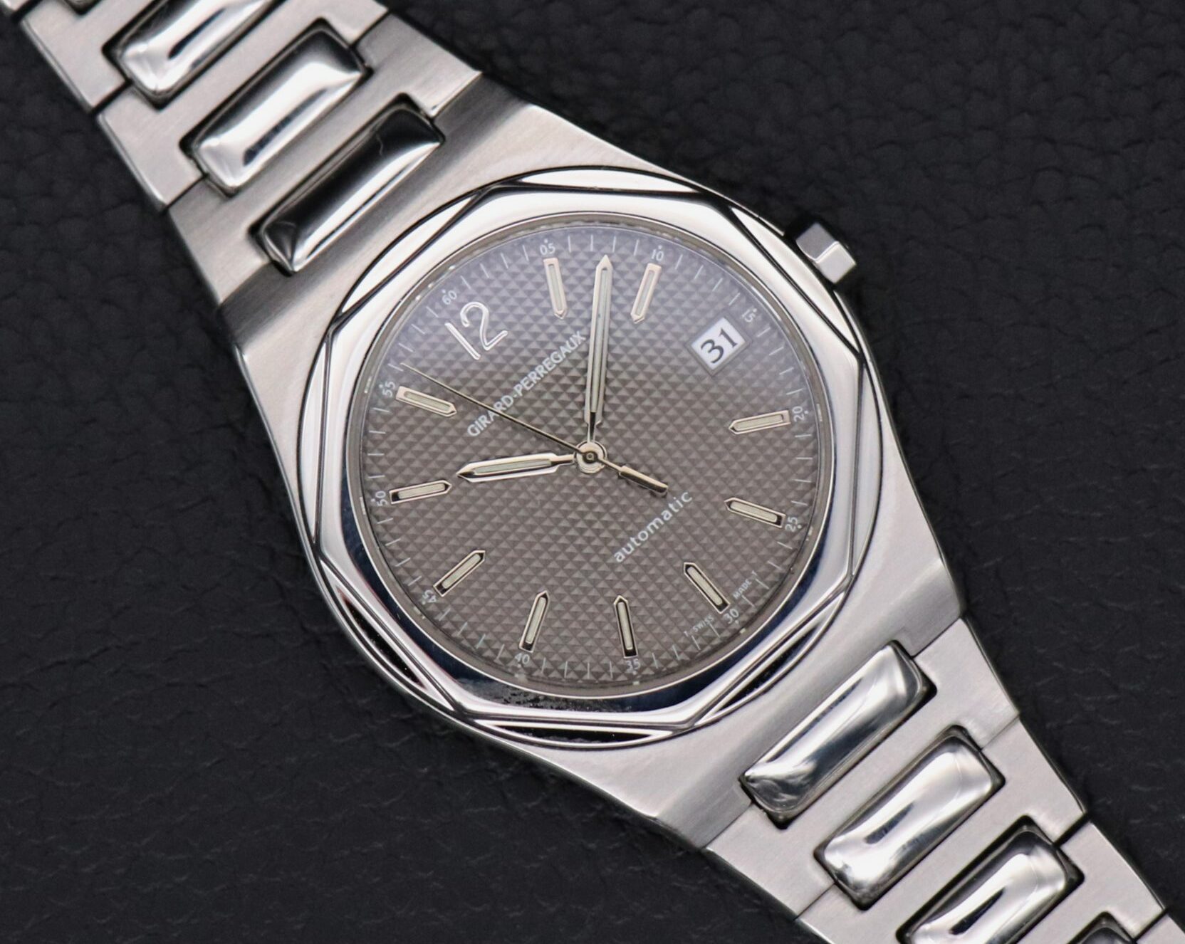 Pre-Owned Spotlight: Daan’s Favorite Laureato, A Sensible Polerouter Alternative, And A Breguet Empire From The ’50s