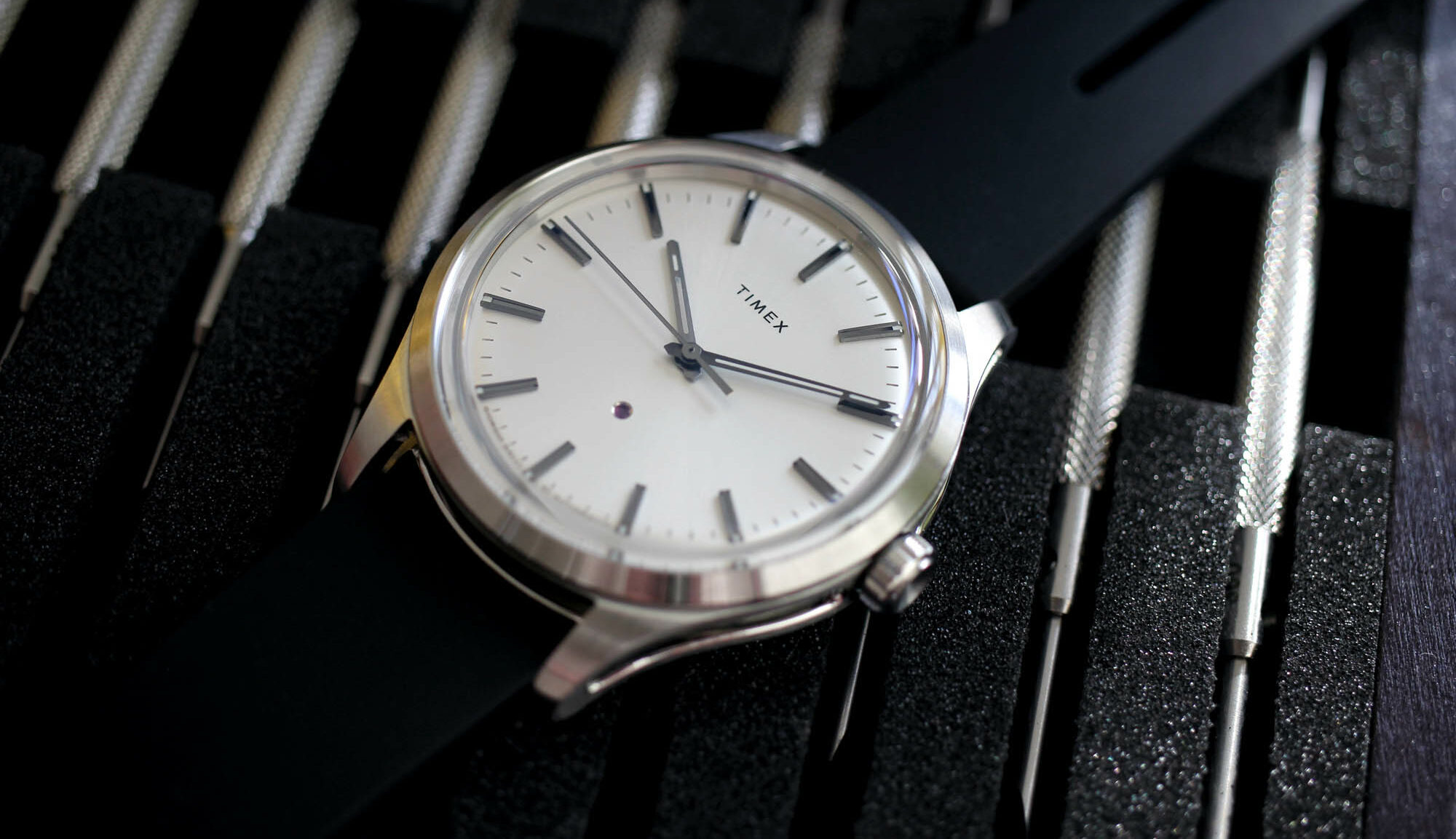 Finding The Best Watches Under €500 — Daan’s Picks From Seiko, Timex, Mr Jones, And More!