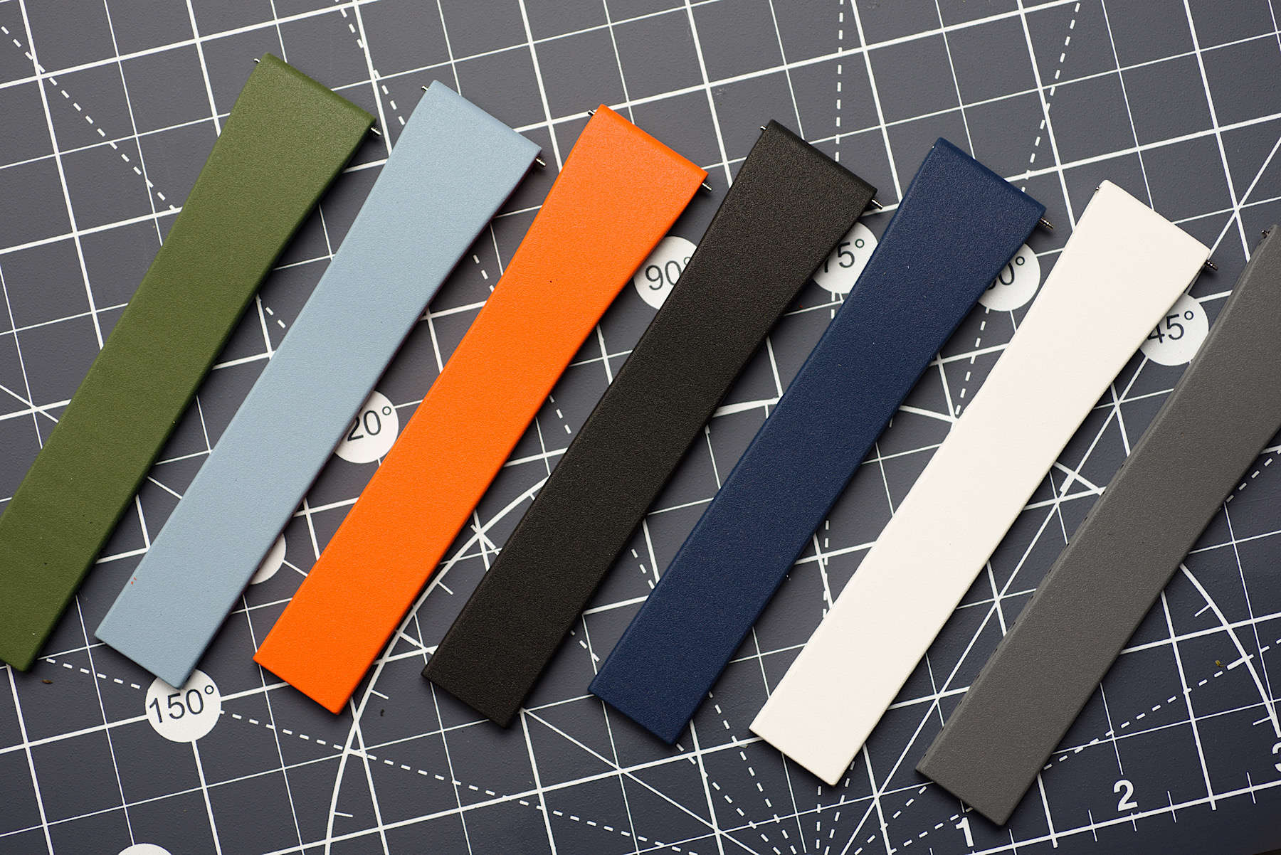 Strap Review — Straight-End FKM Rubber Straps From Delugs