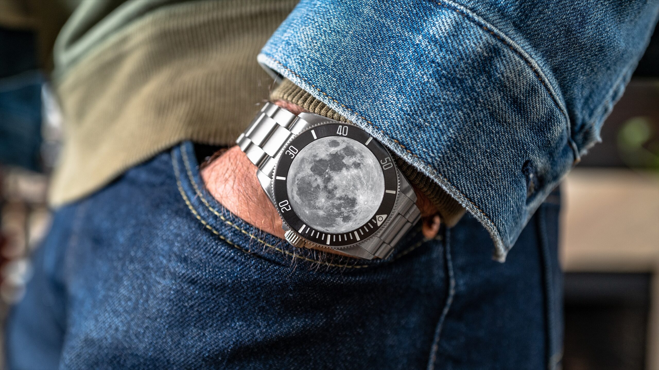 Recommended Reading: Set Your GMT Hand To Moon Time?