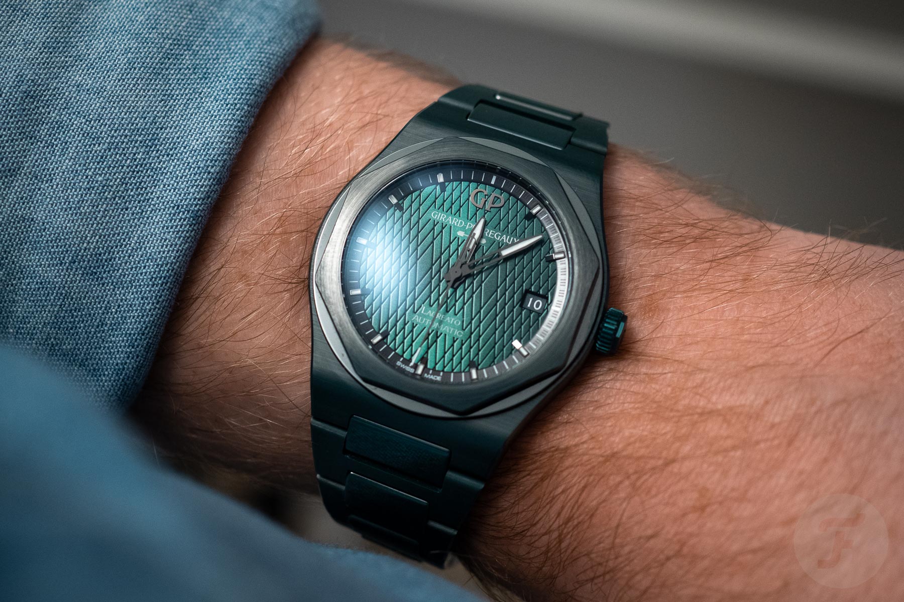 Introducing The Girard-Perregaux Laureato Green Ceramic Aston Martin Limited Edition