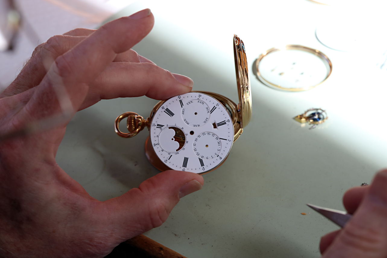 A Tribute to Watchmaker Louis Raby