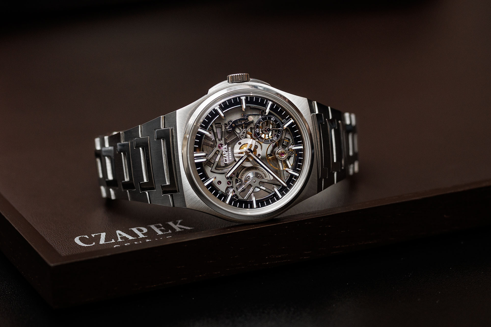 Czapek Opens the Dial of Antarctique in New Révélation