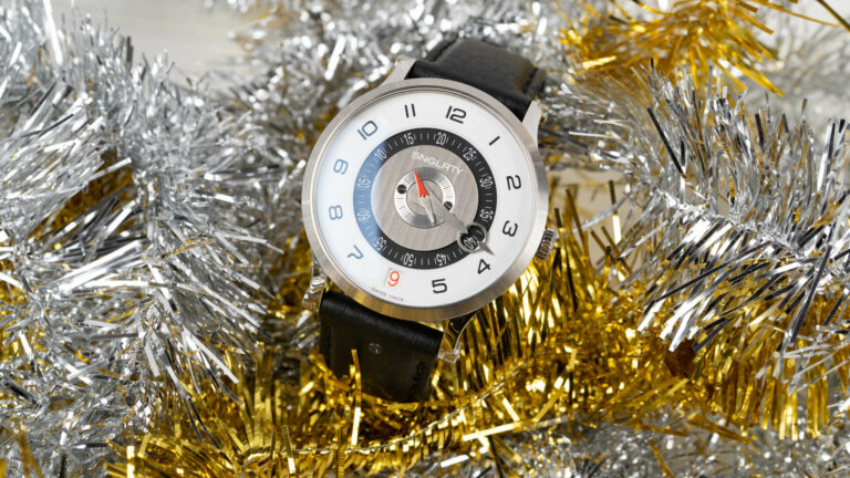 Watch Review: The One-Handed SNGLRTY  Watch
