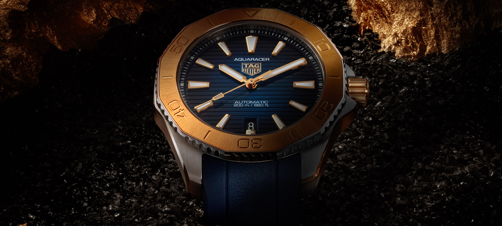 First Look: TAG Heuer Embraces The Return Of Two-Tone With New Aquaracer Professional 200 Watches