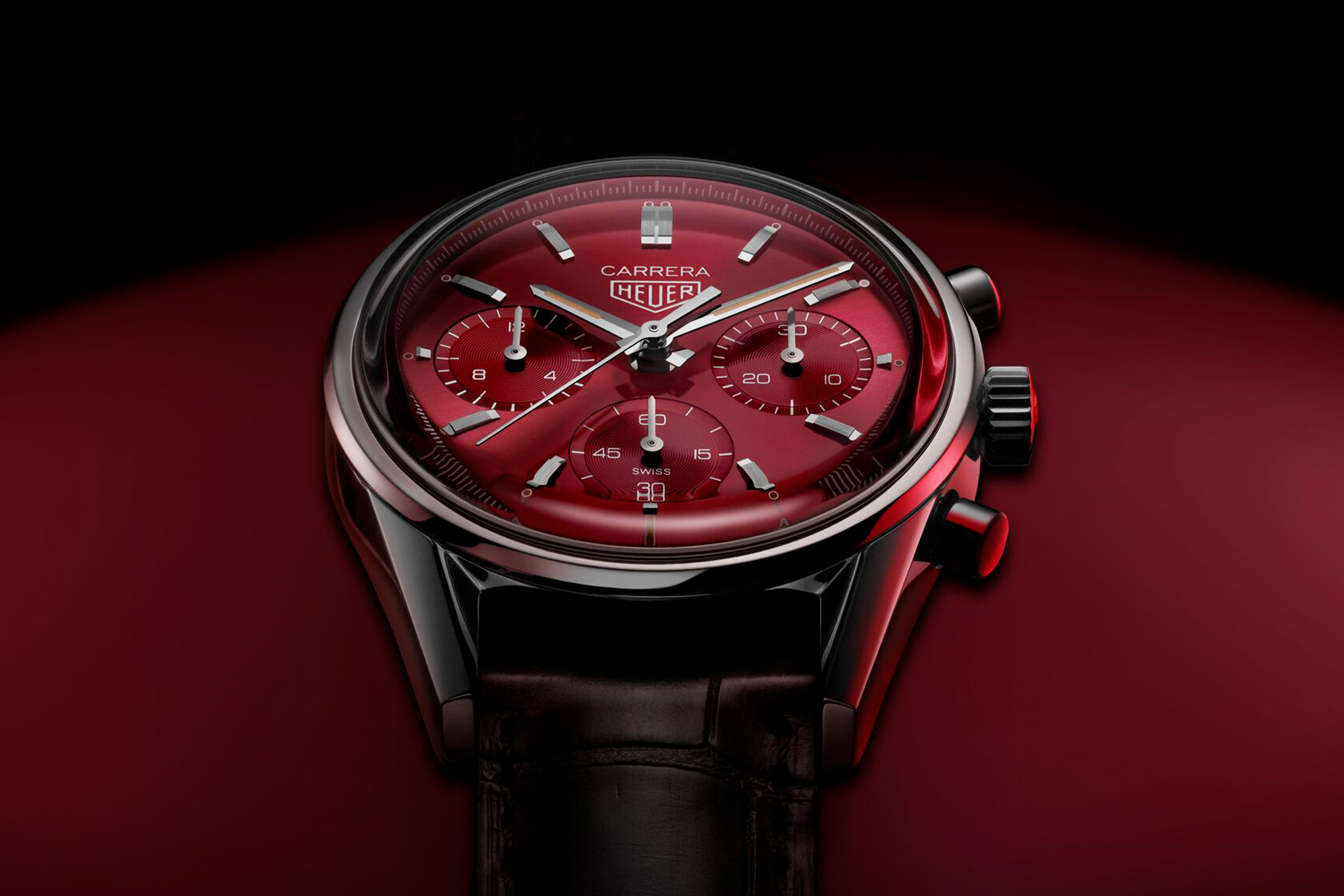 Introducing: The Redesigned TAG Heuer Carrera Chronograph: Meet The 39mm ‘Glassbox’ (Live Pics)