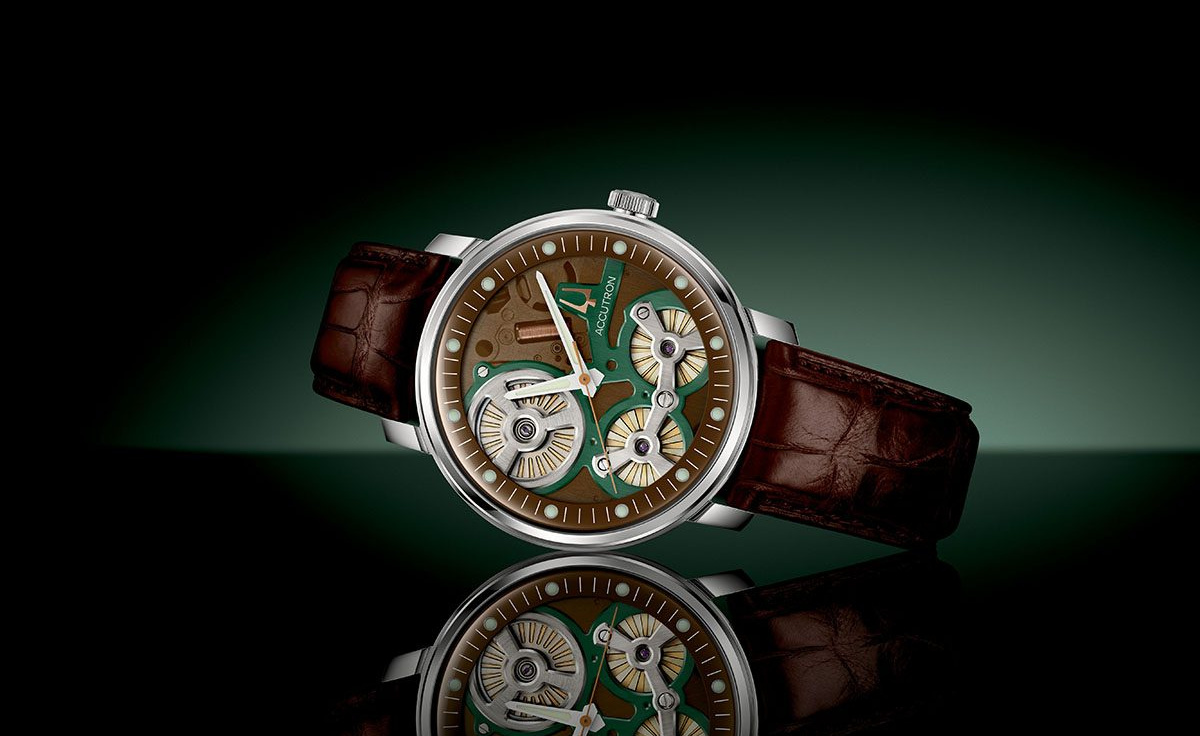 Meet The New Accutron Spaceview 2020 x La Palina Limited Edition Set