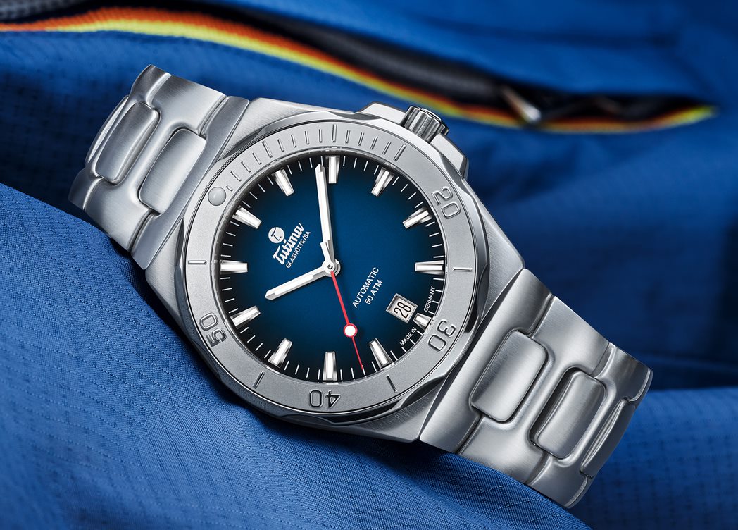 Tutima Takes Dive Watches A Step Further: 40mm M2 Seven Seas S
