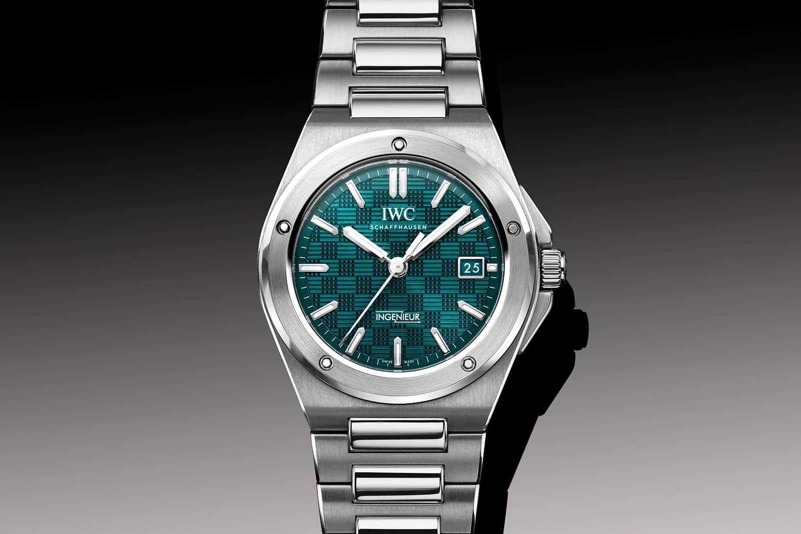 Watches and Wonders 2023: IWC Unveils New Ingenieur Automatic 40 with a Grid Dial