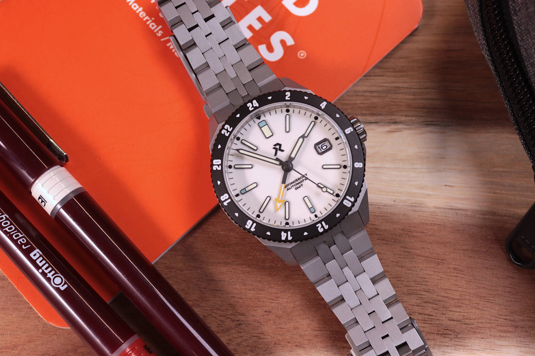 Hands-On With The RZE Ascentus Titanium GMT Tool Watch